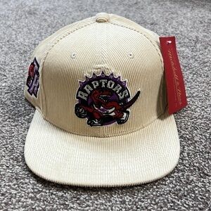 Mitchell & Ness NBA Toronto Raptors  Off Cord SnapBack Off White Hat SH22115